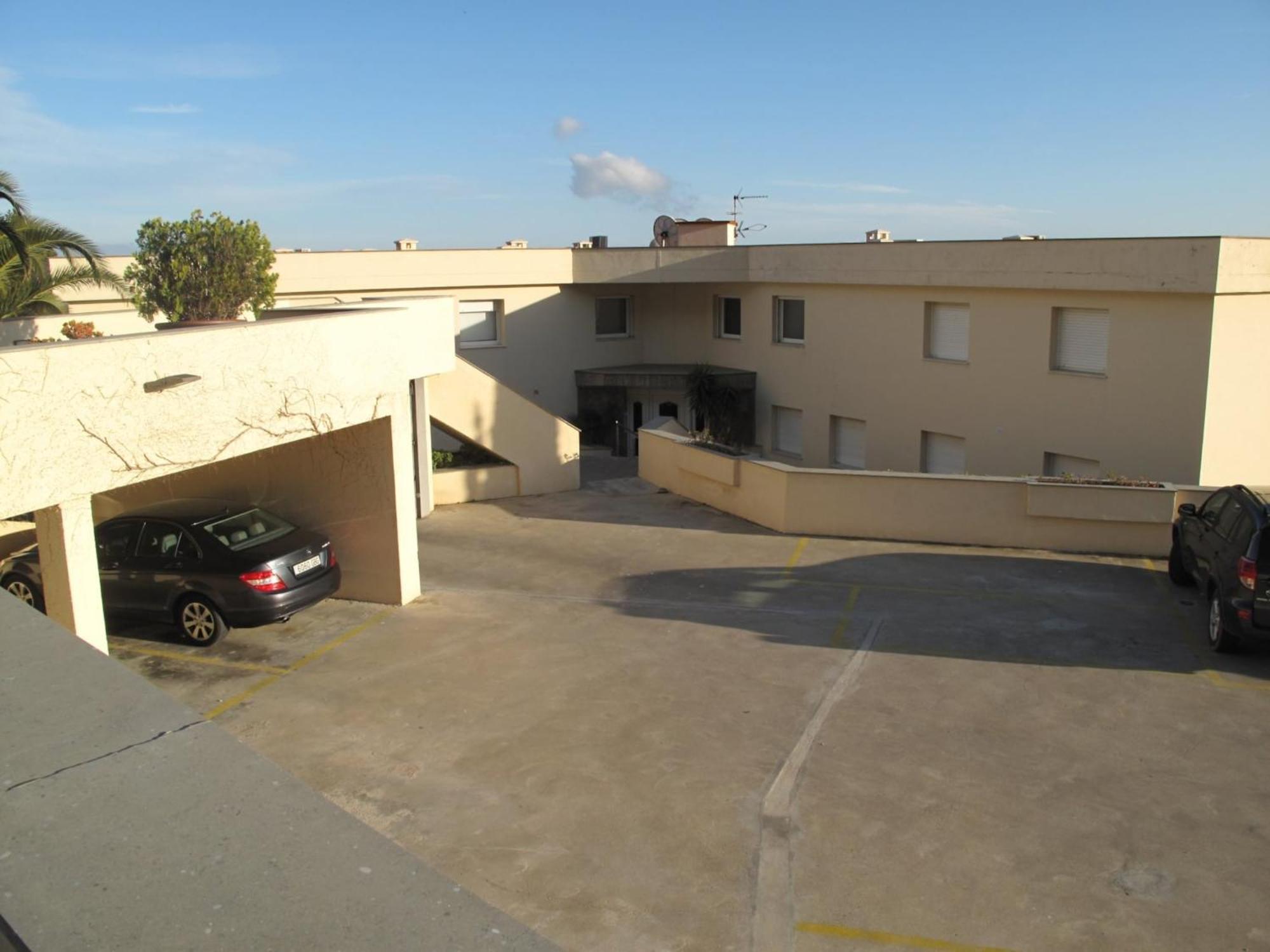 Pretty With Balcony Appartement *